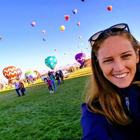 Meet your Posher, Jen - Picture 1 of 1